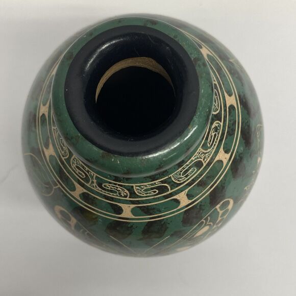 Pottery Vase Butterfly Lizard Birds Signed 2016 Handcrafted Costa Rica - Read - Picture 5 of 10